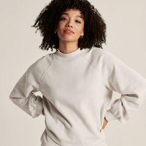 Abercrombie light grey Mini Mockneck Crew